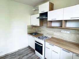 Pronájem prázdného bytu po celkové rekonstrukci, Kladno.