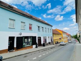 Pronájem prázdného bytu, Kladno - Centrum.